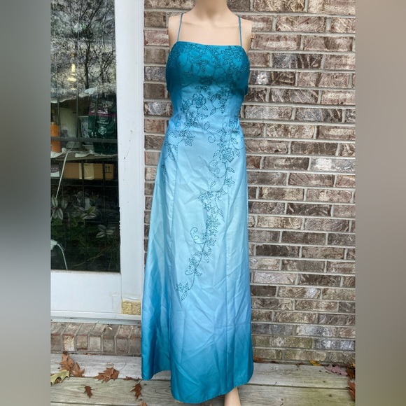 Y2K LE Beaded Jump Turquoise/Teal Ombré Prom Dress - Picture 2 of 9